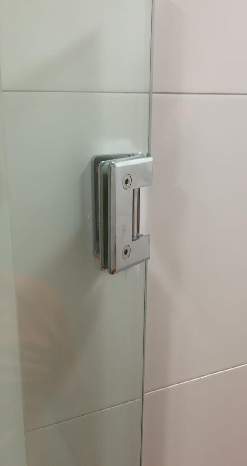 Glass Door Hinge Replacement In Compassvale