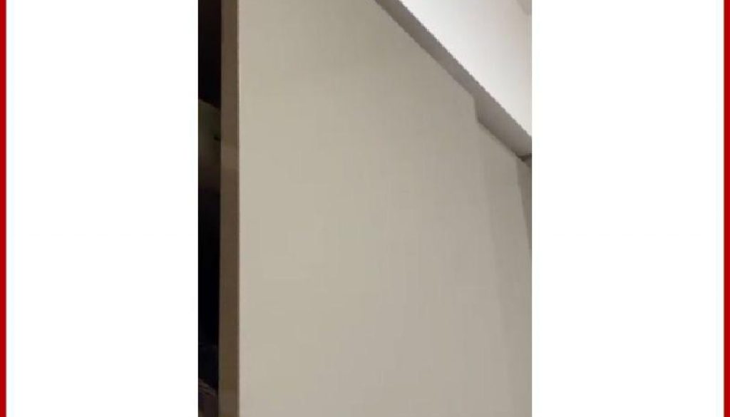 Realignment Wardrobe Door In Commonwealth