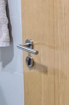 Tighten Door Handle