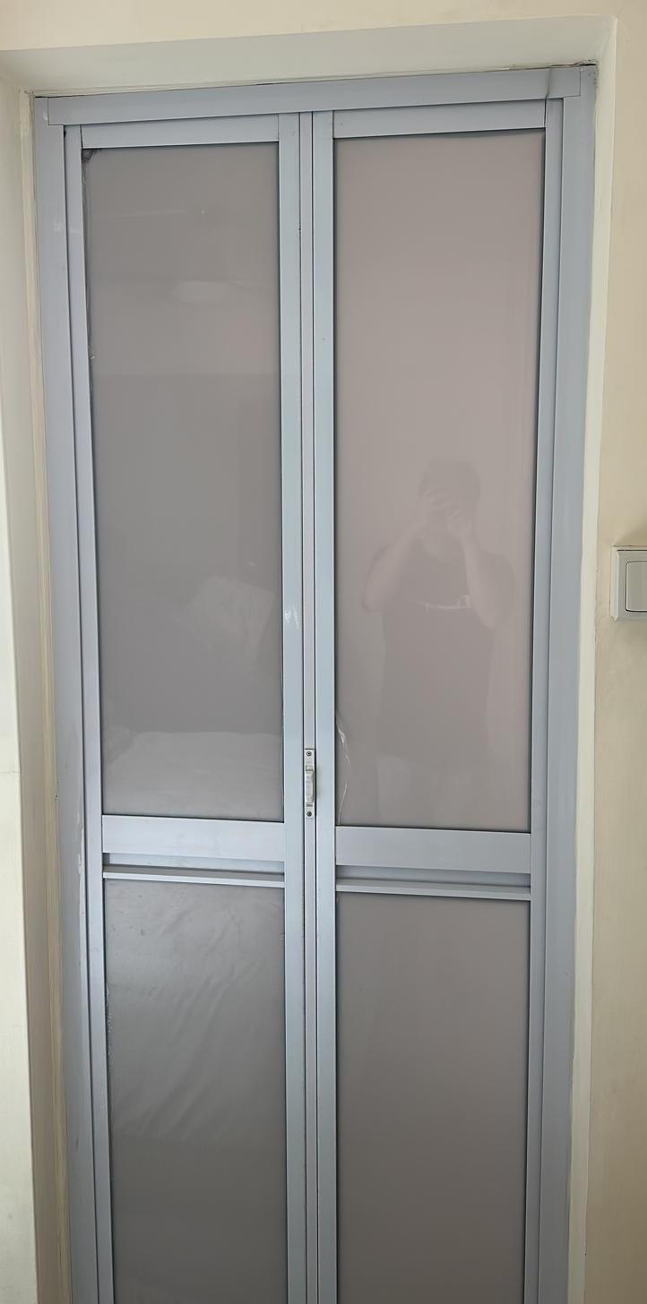 Bifold Door Roller Replacement In Tampines