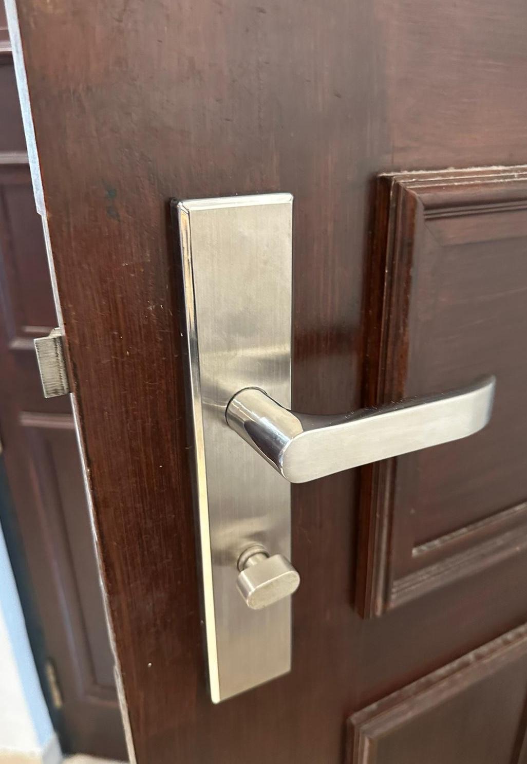 Door Lock Replacement 